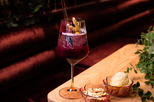 Rosie-Blueberry-Lavender-Spritz